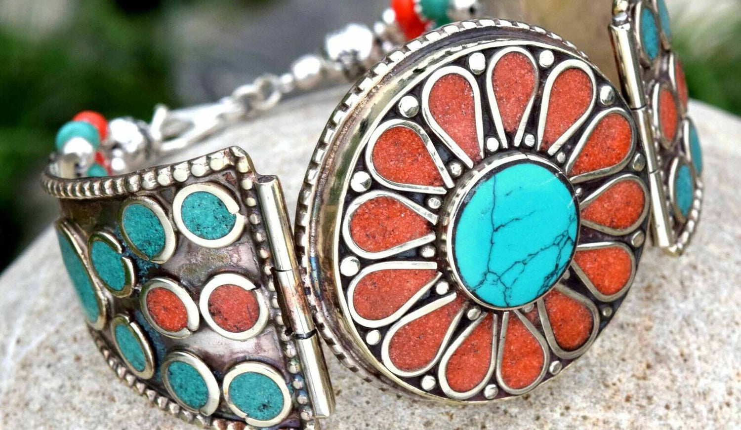 Jewelry & Accessories