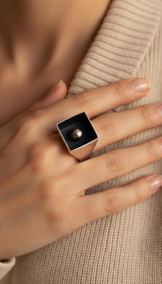 Qara Kub — The Modern Nomad Cube Ring